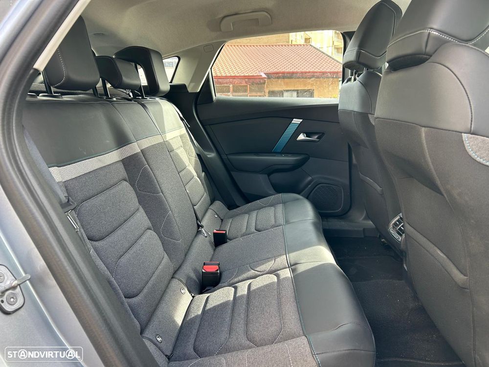 Citroën e-C4 50 kWh Shine - 27