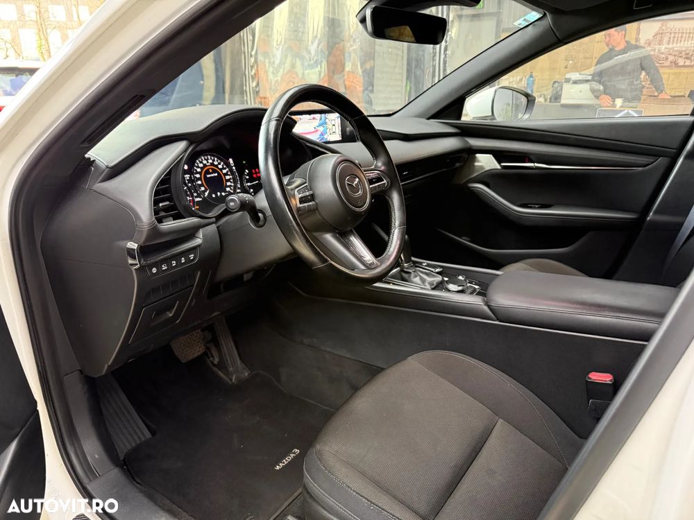 Mazda 3 G122 AT Plus - 19