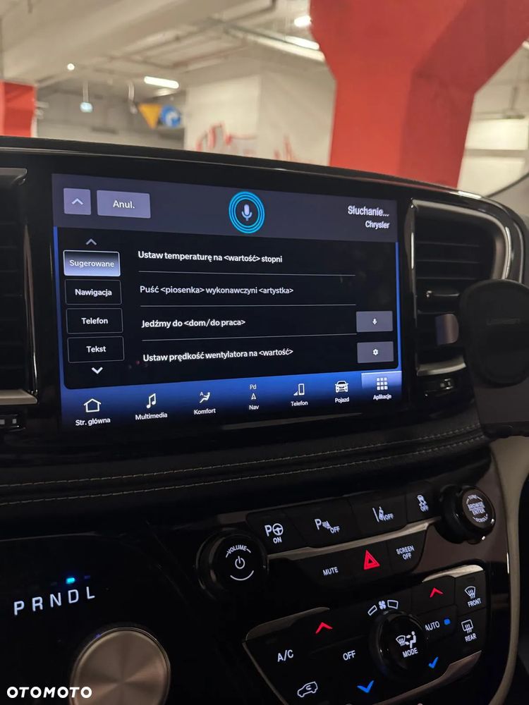Chrysler Pacifica - 22