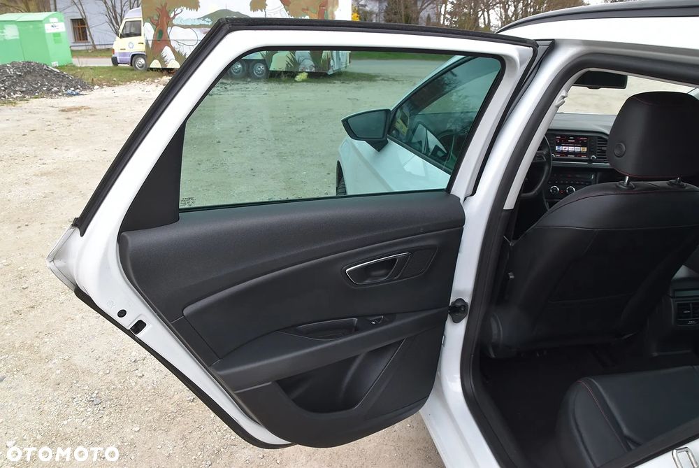 Seat Leon 2.0 TDI DPF DSG FR - 17