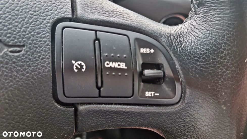 Kia Sportage 2.0 CVVT 4WD Spirit - 24