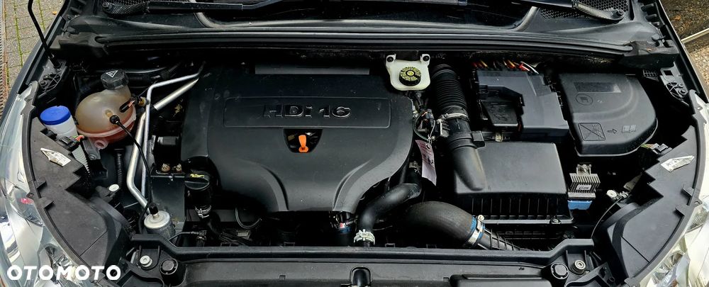 Citroën DS4 HDi 165 SportChic - 24