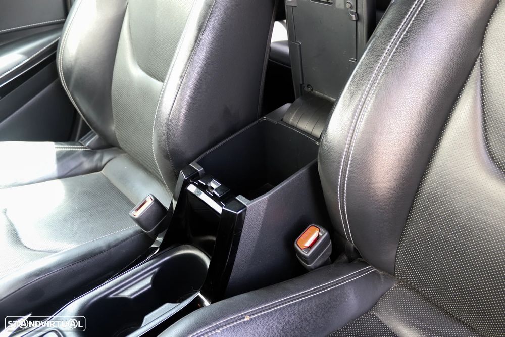 Toyota Corolla 2.0 Hybrid Comfort+P.Sport - 25