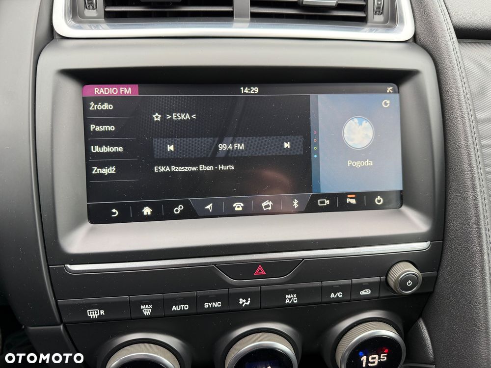 Jaguar E-Pace D150 R-Dynamic SE - 19