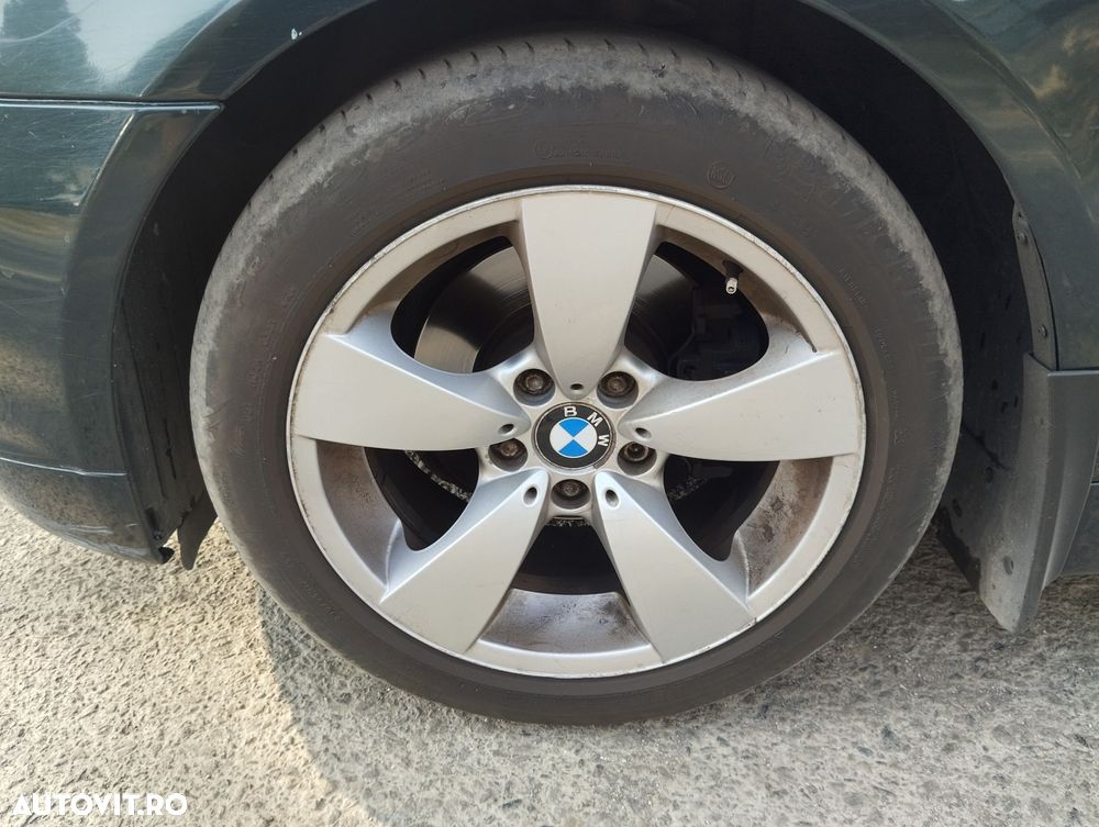 Dezmembrari  BMW 5 (E60, E61)  2003  > 2010 525 d Motorina - 4