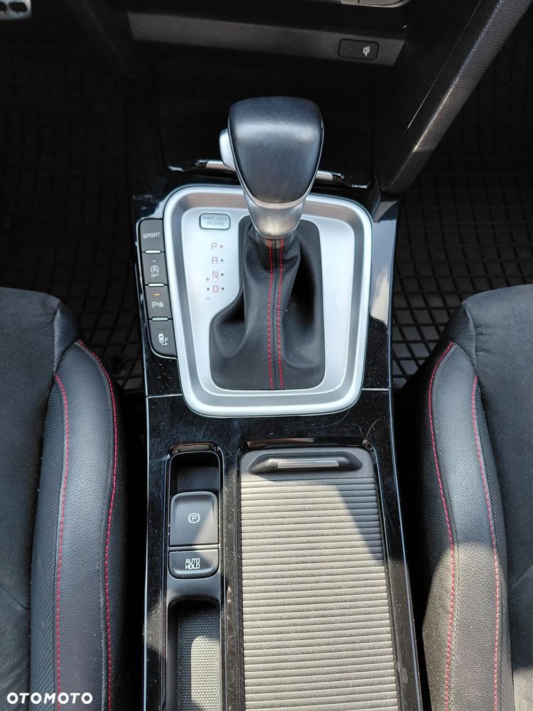 Kia ProCeed - 19