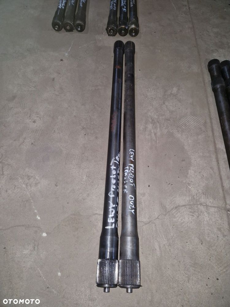 Półoś napędowa Iveco Trakker 1043,5mm Lewy Przelot bez blokady 6x6 8x8 8x4 - 1