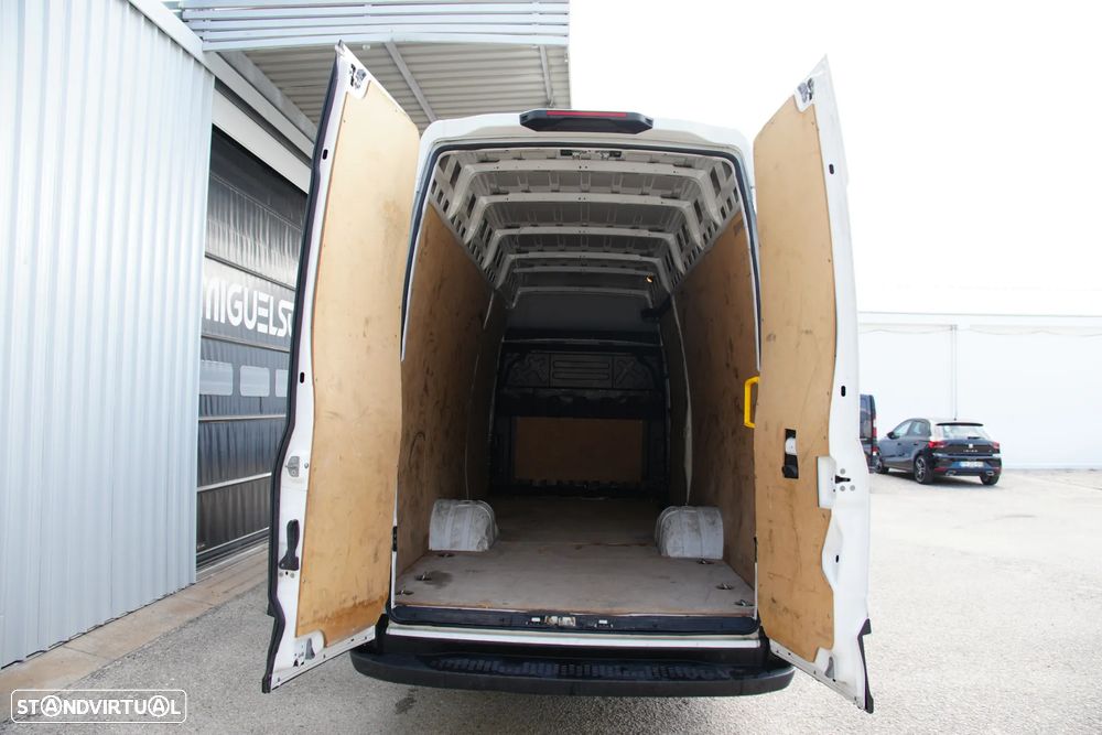 Iveco Daily Longa R. Duplo 35-160 160cv - 6