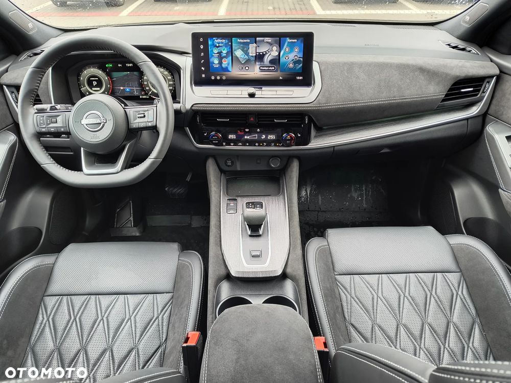 Nissan Qashqai 1.3 DIG-T MHEV Tekna+ Xtronic - 11