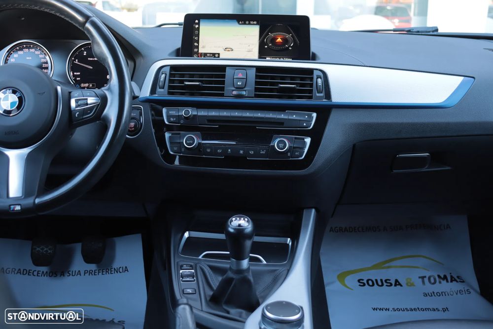 BMW 118 d Pack M - 18