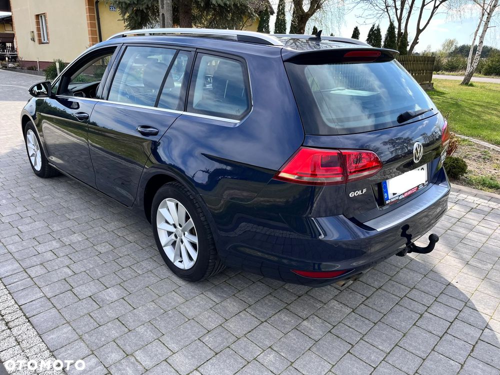 Volkswagen Golf 2.0 TDI BlueMotion Technology DSG Highline - 5