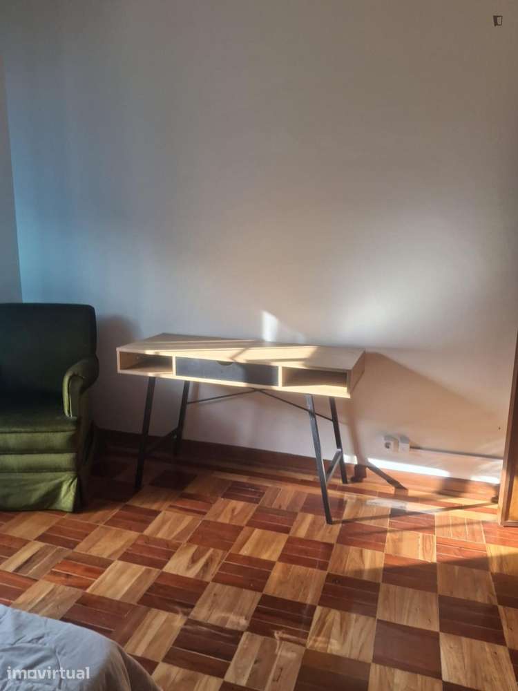 Quarto - localizado em Celas Coimbra Portugal Coimbra - Grande imagem: 3/10
