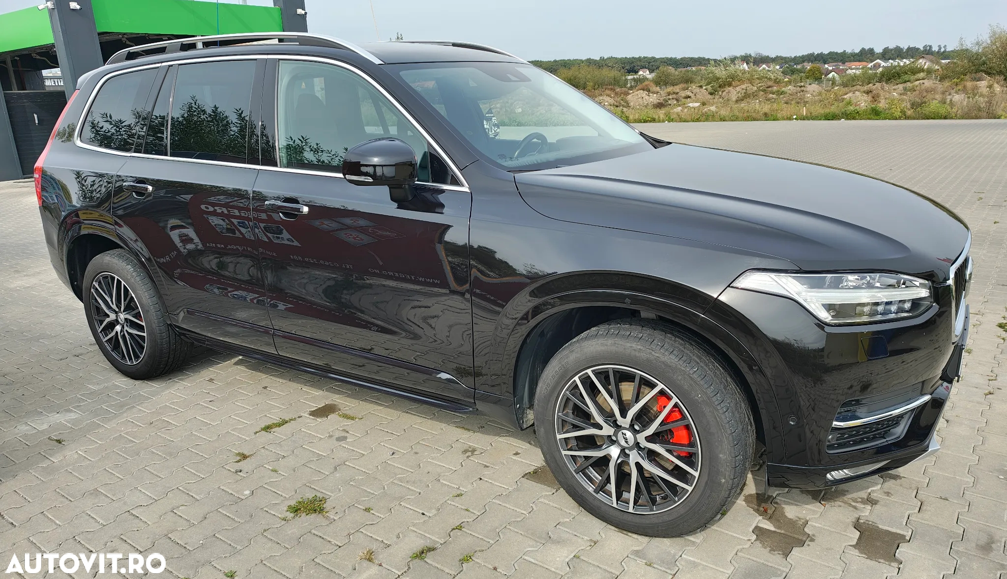 Volvo XC 90 D5 AWD Momentum - 4