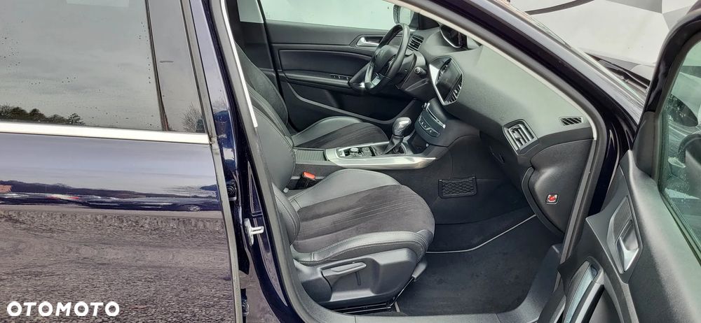 Peugeot 308 BlueHDi 120 EAT6 Stop & Start Allure - 21