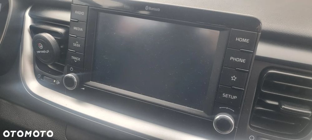 Kia Stonic - 12