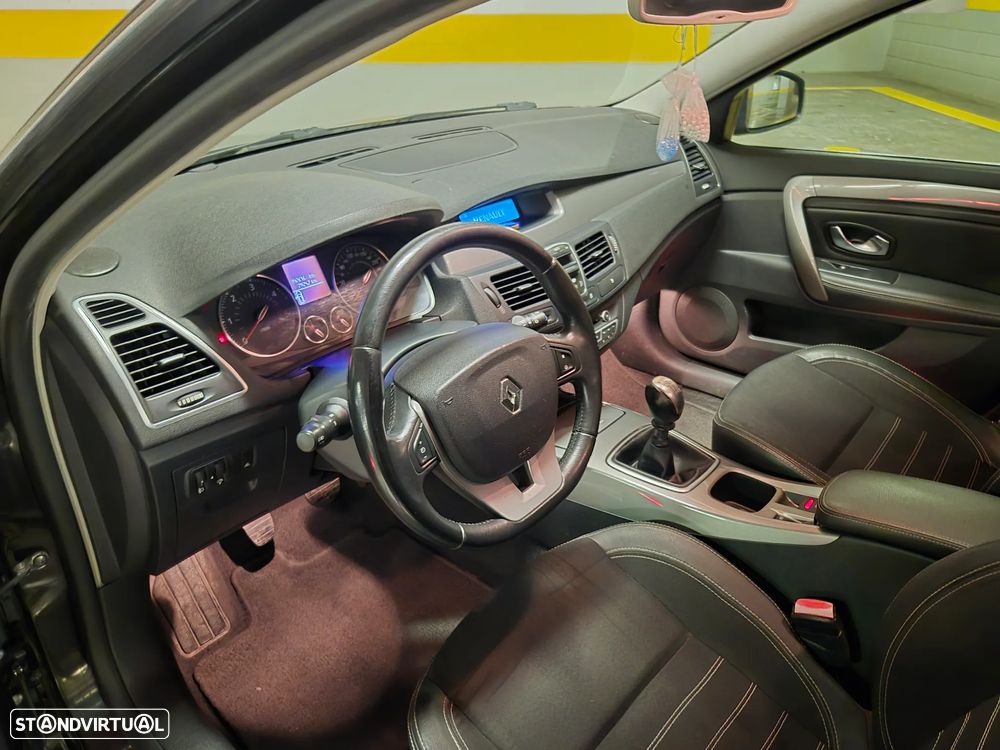 Renault Laguna Break 1.5 dCi Limited - 21