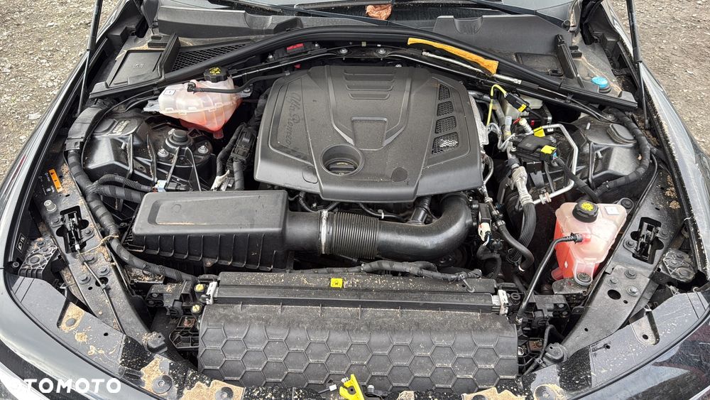 Alfa Romeo Giulia 2.0 Turbo - 21