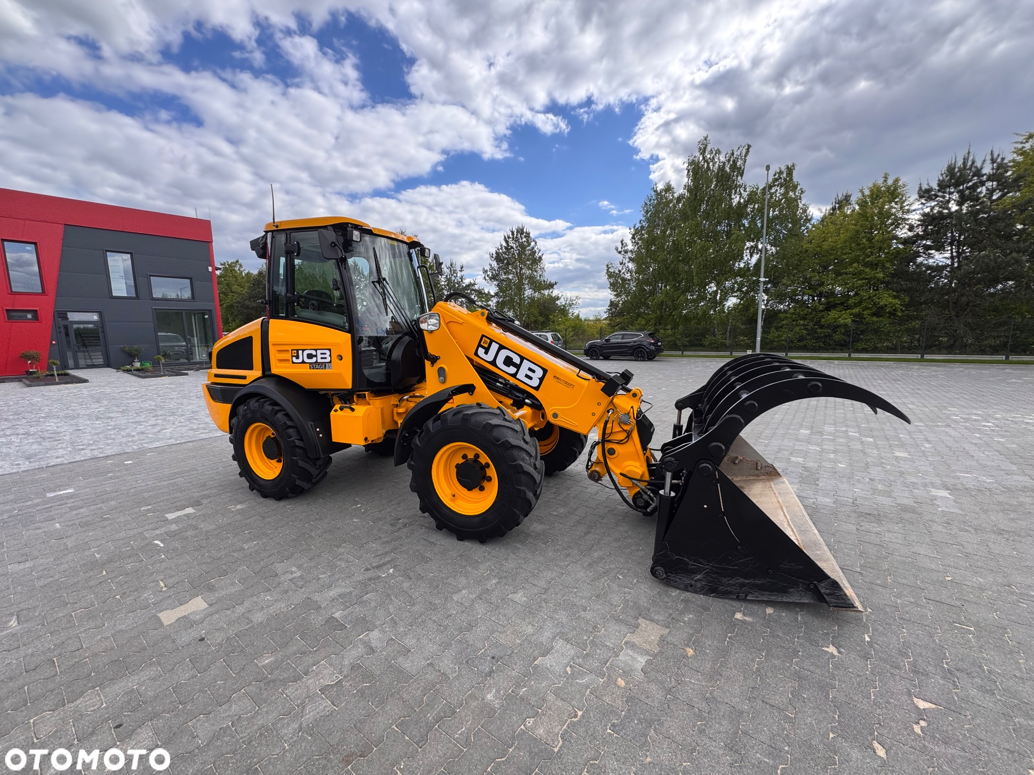 JCB TM 220 |przegubowo-teleskopowa | 2019r| 2 łyżki | krokodyl | szybka jazda 40km | - 29