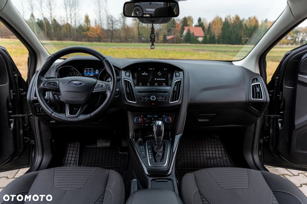 Ford Focus 1.0 EcoBoost Titanium Business - 21
