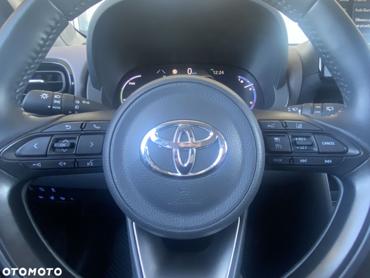 Toyota Yaris Cross - 13