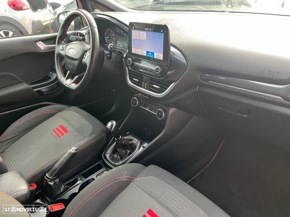 Ford Fiesta 1.0 EcoBoost ST-Line - 8
