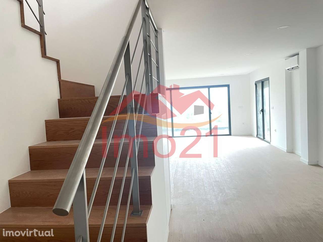 T2 Duplex com Terraço novo em Esgueira - Grande imagem: 2/25