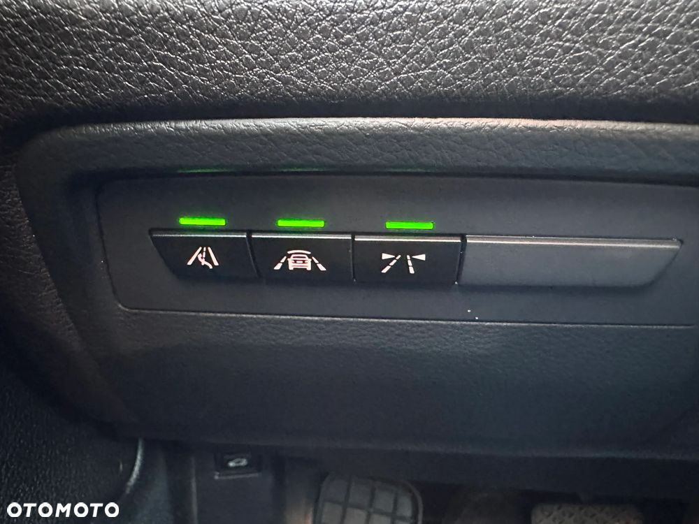 BMW 3GT 320d xDrive M Sport - 13