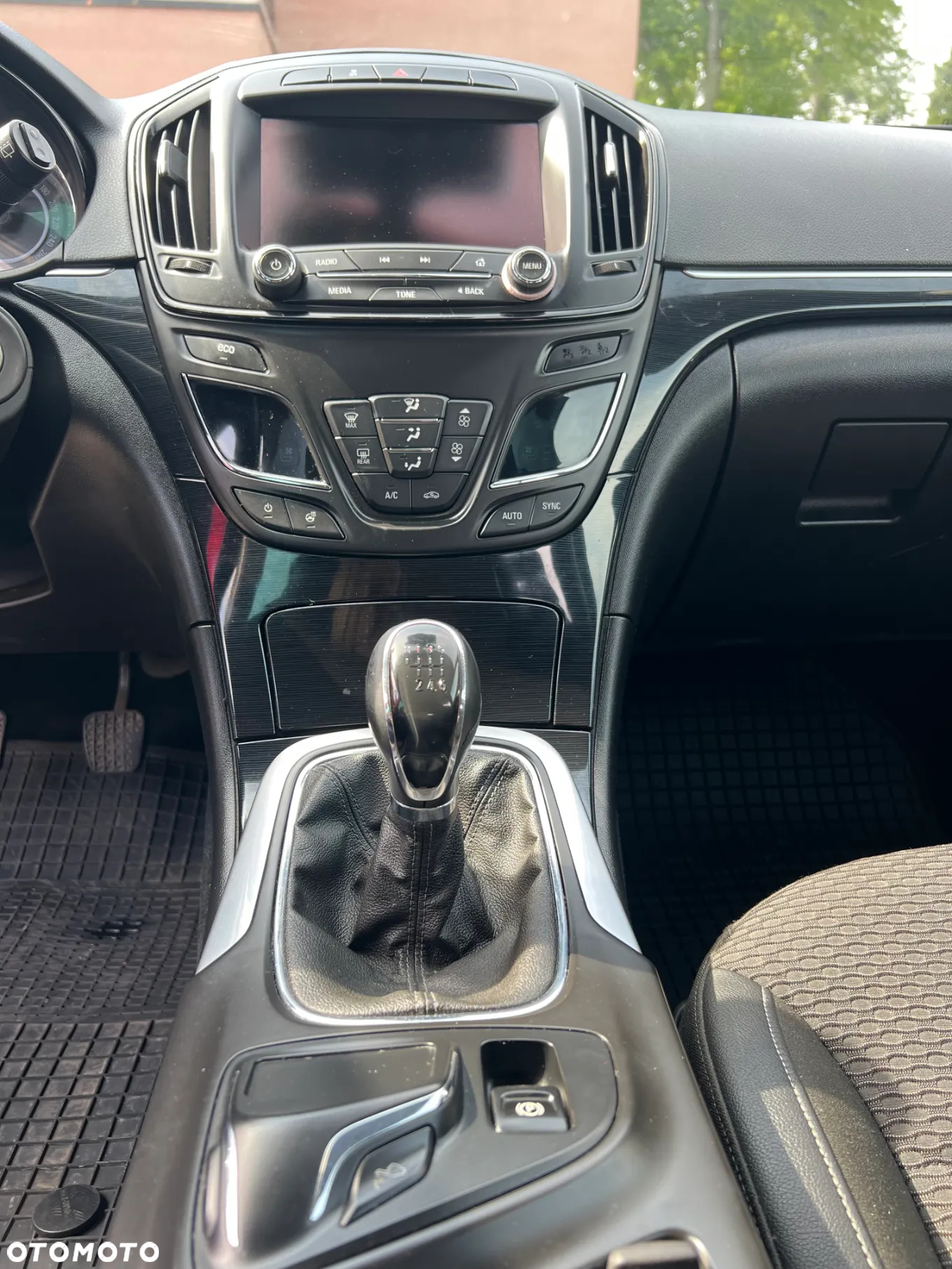 Opel Insignia 2.0 CDTI Cosmo S&S - 25