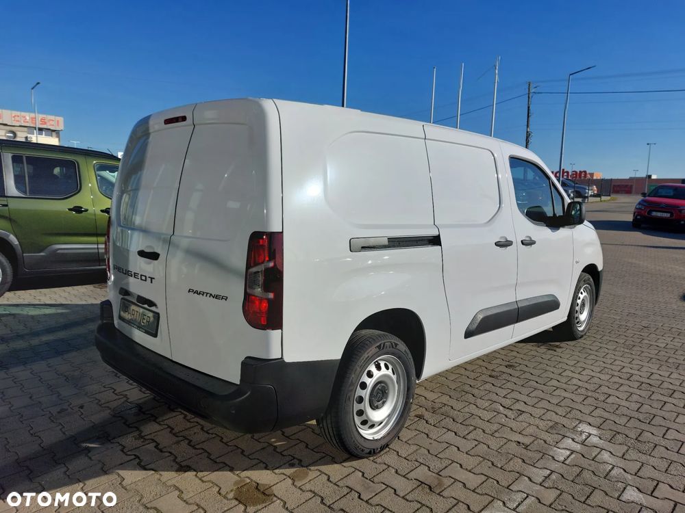 Peugeot Partner - 10