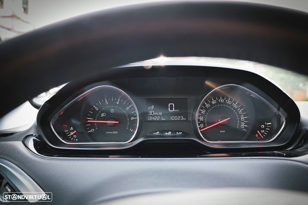 Peugeot 208 PureTech 68 Active - 9