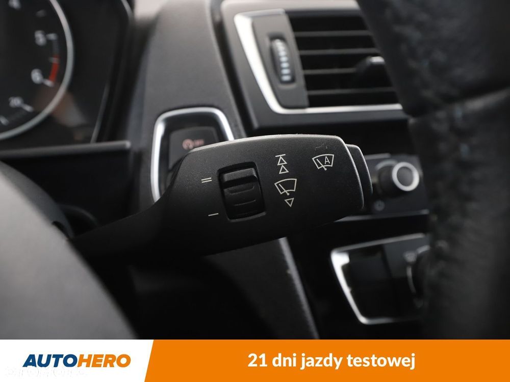 BMW Seria 1 - 29