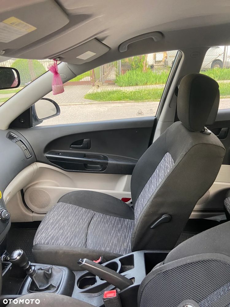 Kia Ceed 1.6 Crdi Comfort - 8