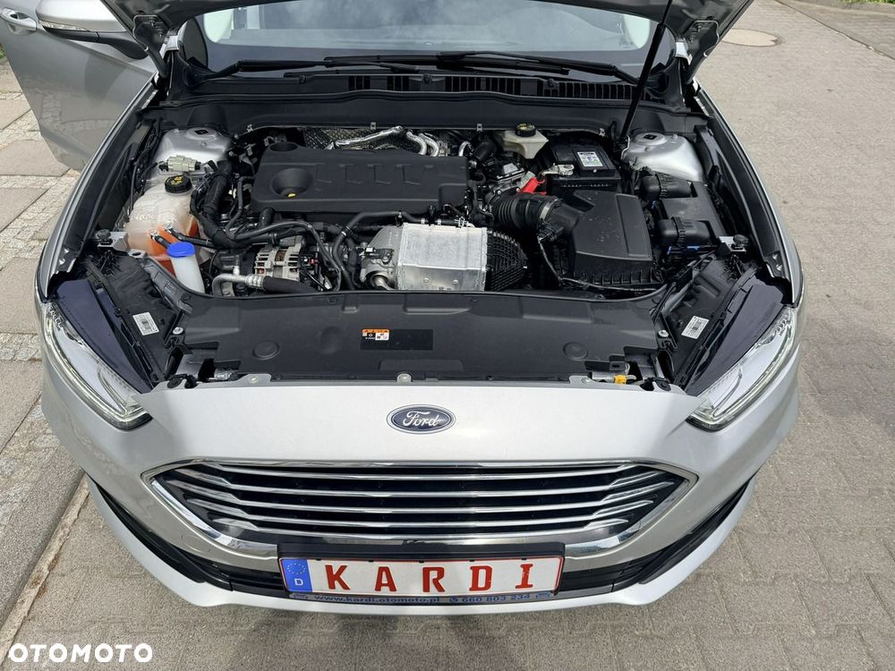 Ford Mondeo - 37