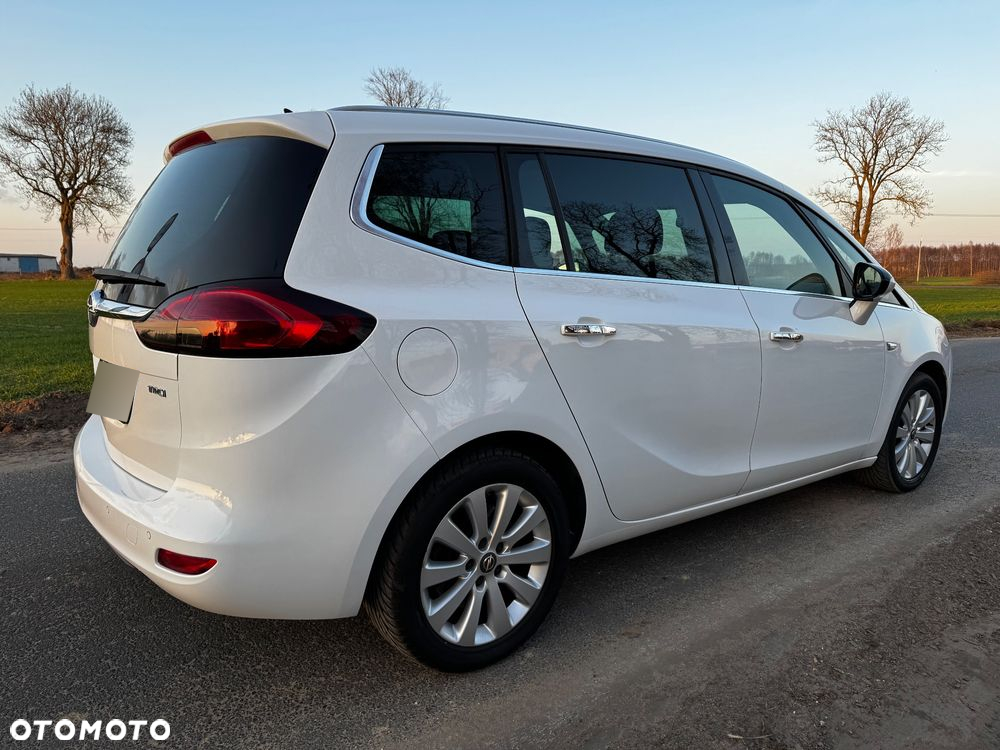 Opel Zafira Tourer 2.0 CDTI Edition - 17