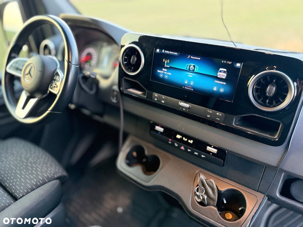 Mercedes-Benz Sprinter 319CDI - 19