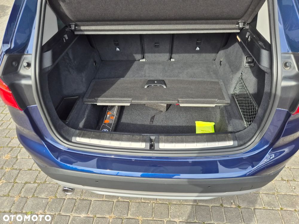 BMW X1 sDrive18i - 24