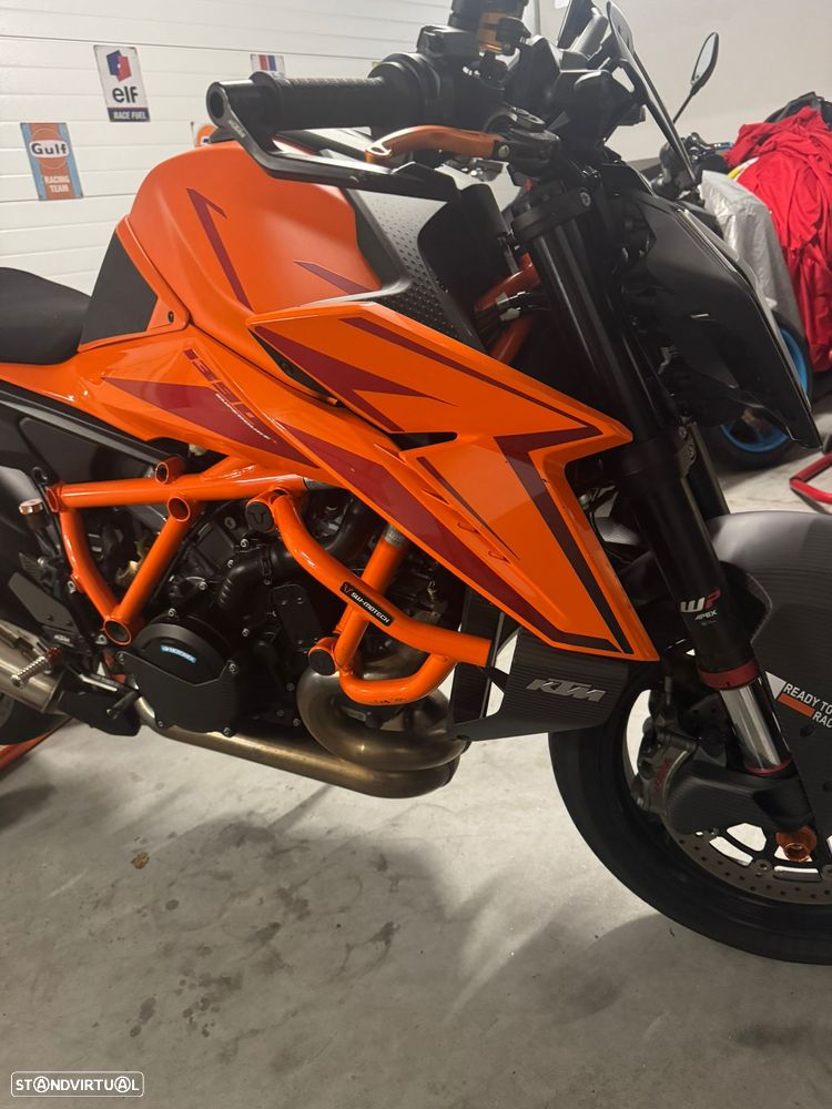 KTM 1390 Super Duke R - 7
