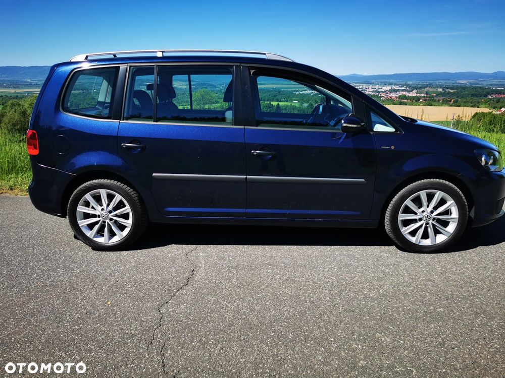 Volkswagen Touran - 2