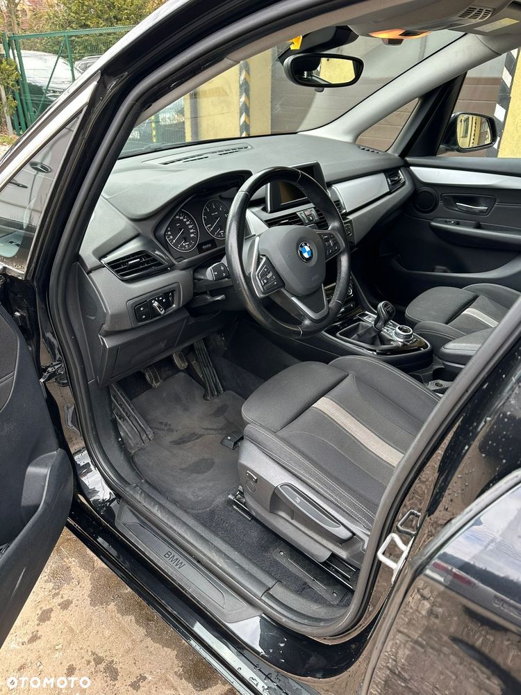 BMW Seria 2 214d Advantage - 11