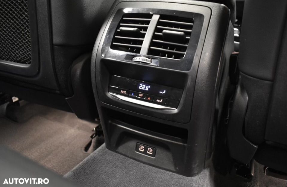 BMW X3 xDrive20d Aut. xLine - 32