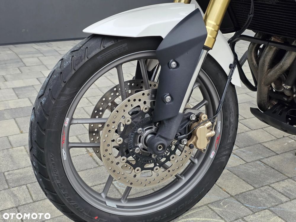 Triumph Tiger - 25