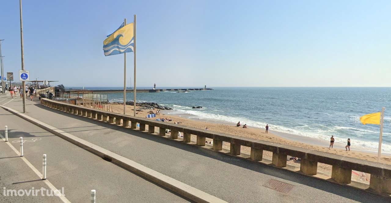 Apartamento para Reab. com Proj. Aprovado e Vista Mar na Foz do Douro - Grande imagem: 2/2
