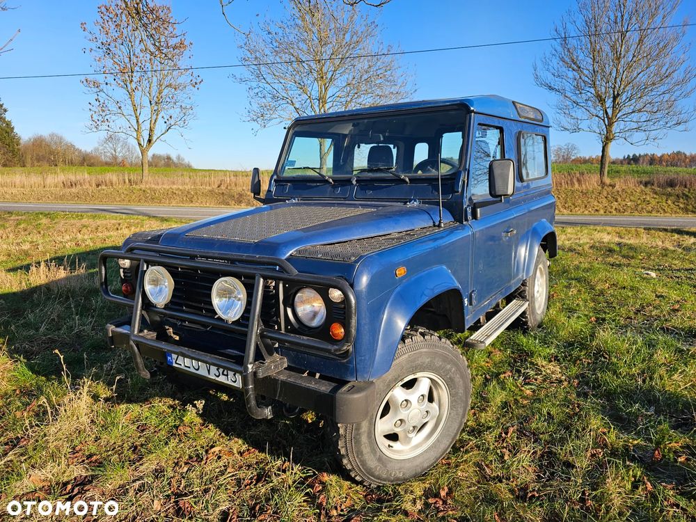 Land Rover Defender 2.5 TDI - 1