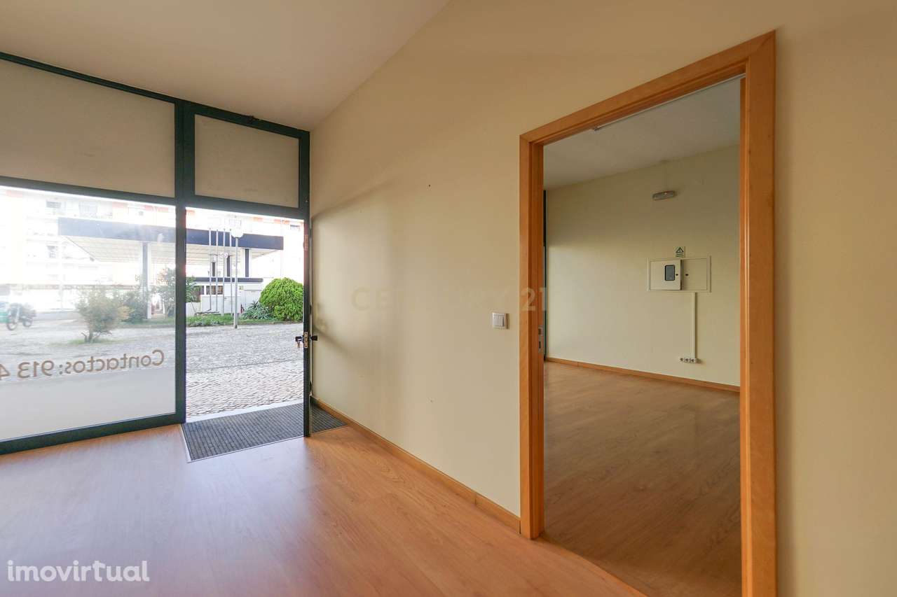 Loja - Centro da Vila - Lousã - Grande imagem: 5/27