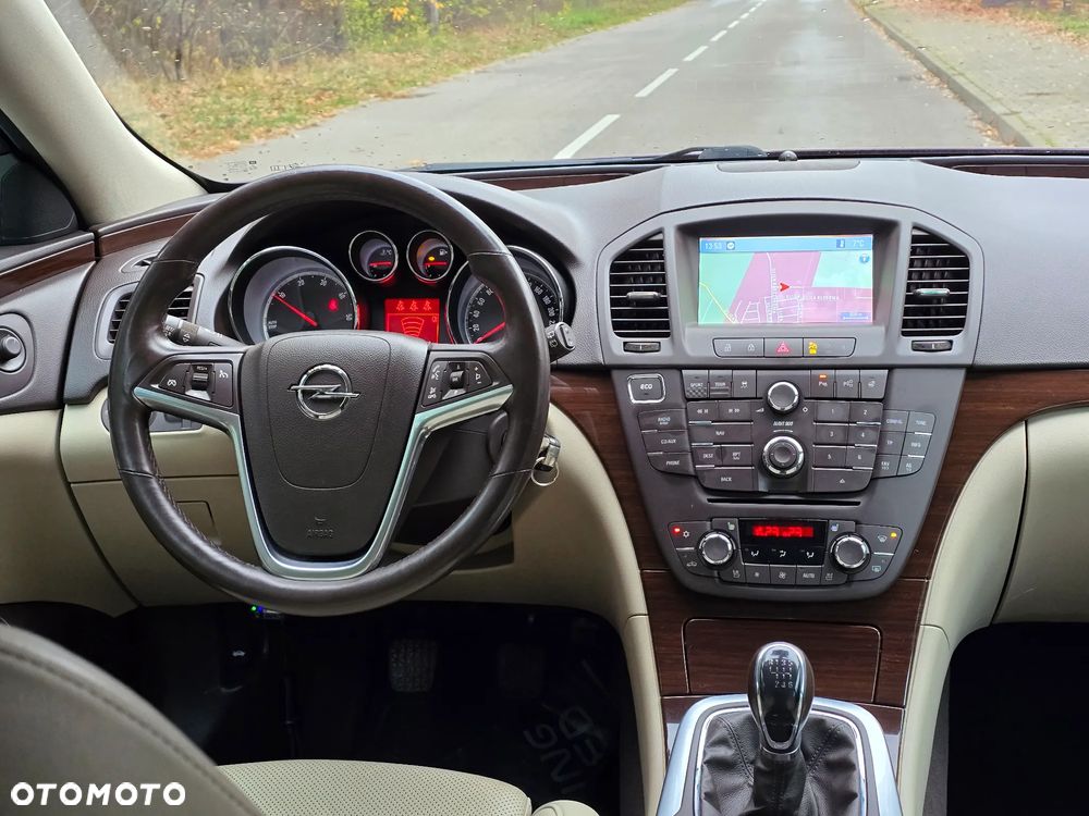 Opel Insignia 2.0 CDTI Sport 4x4 S&S - 26