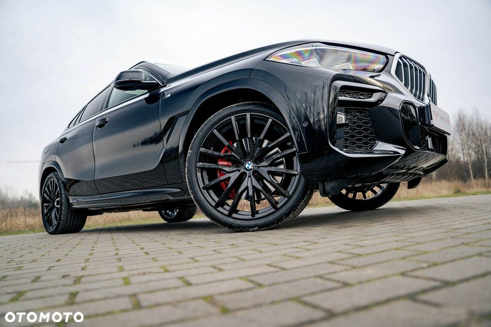 BMW X6 xDrive40i - 13