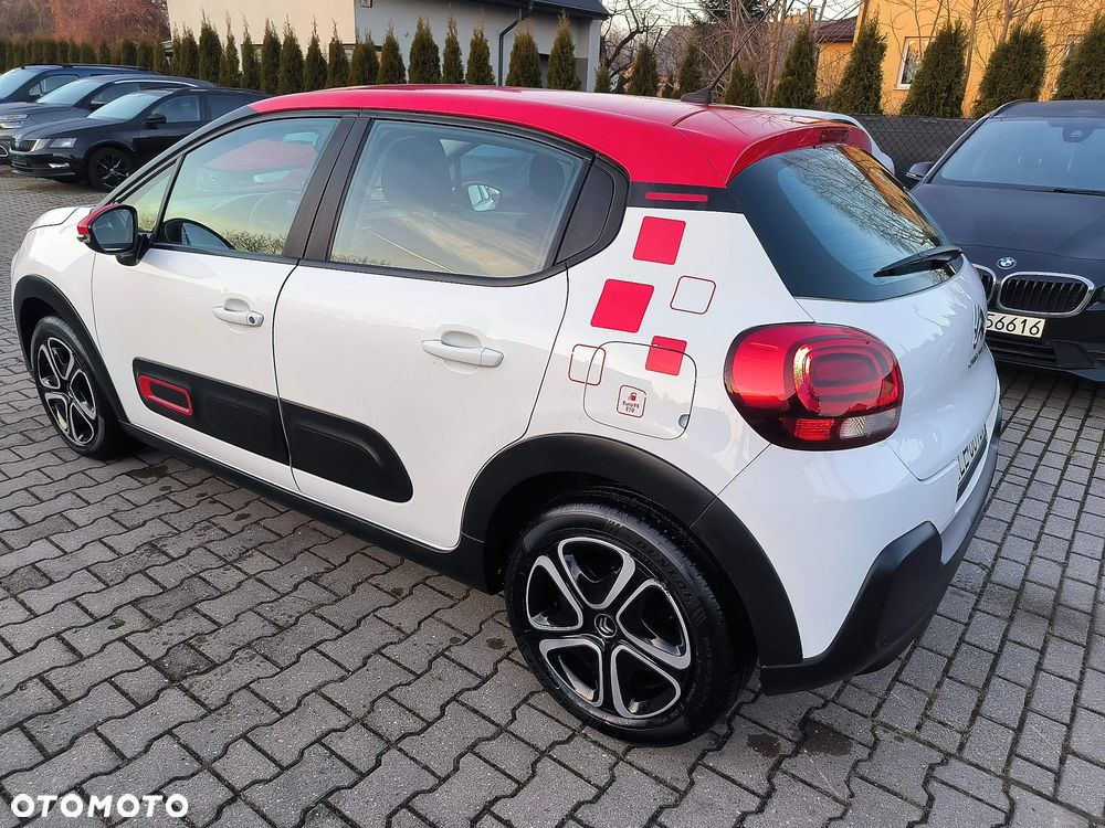 Citroën C3 1.2 PureTech Shine - 2