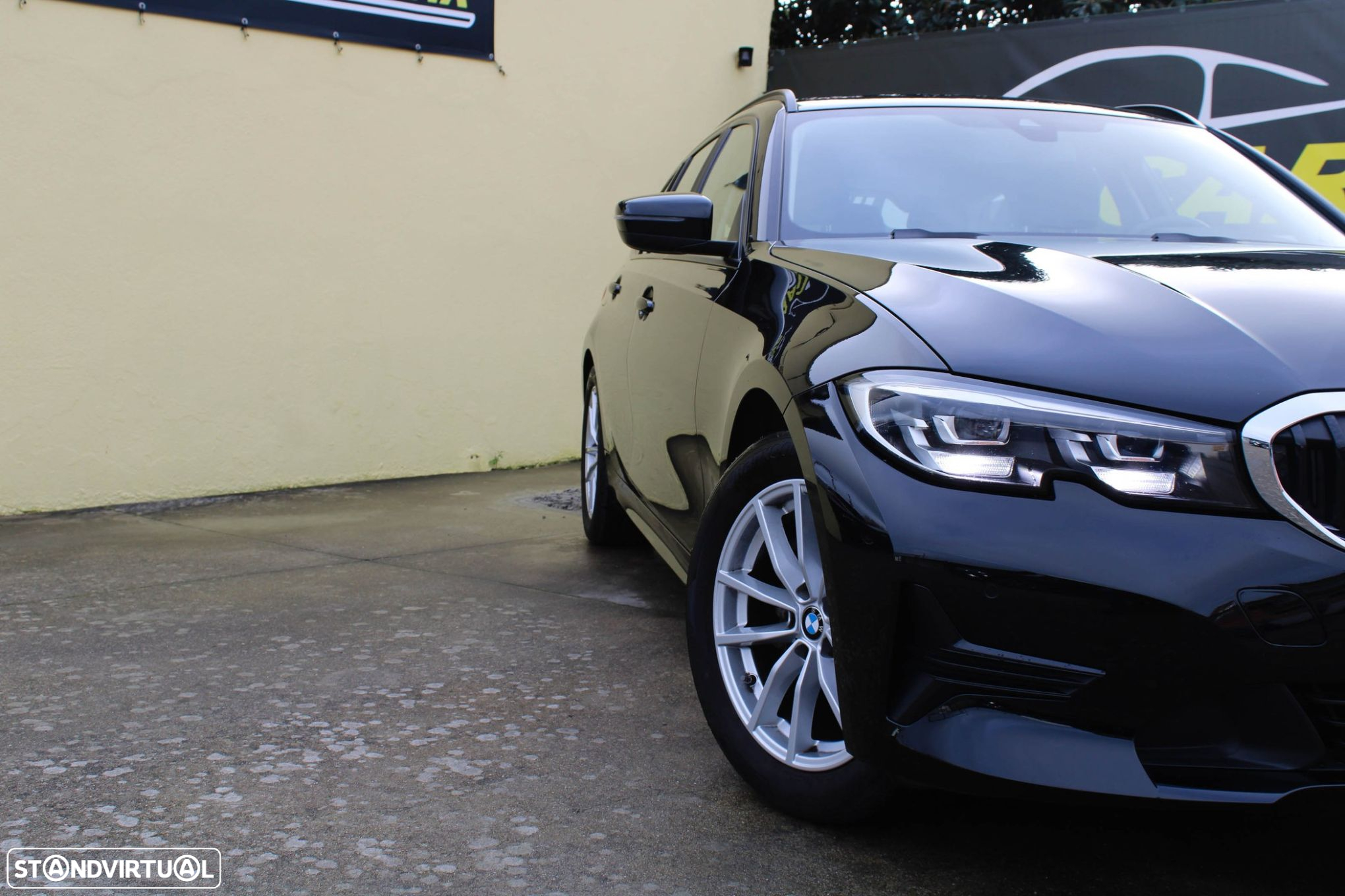 BMW 318 d Touring - 14