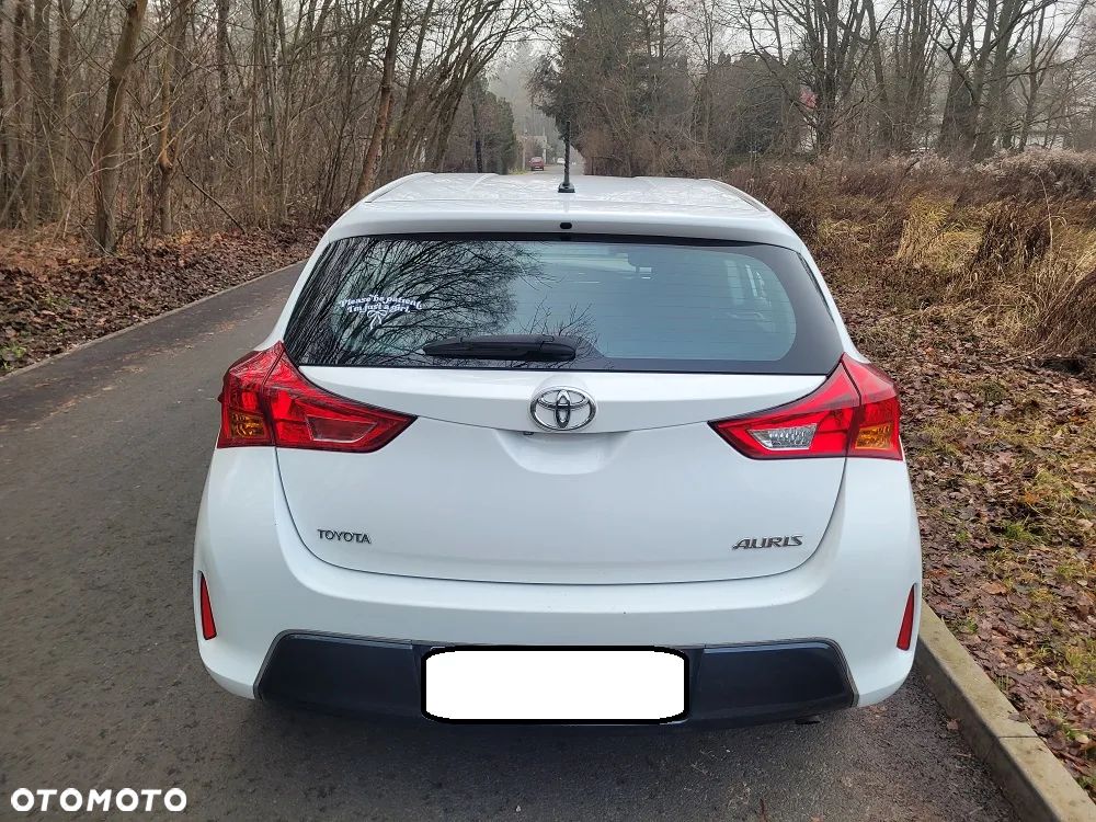 Toyota Auris 1.33 Dual-VVT-i Comfort - 5