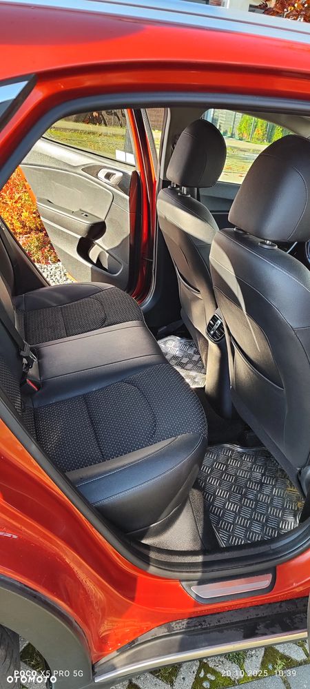 Kia XCeed 1.4 T-GDI L Business Line - 16